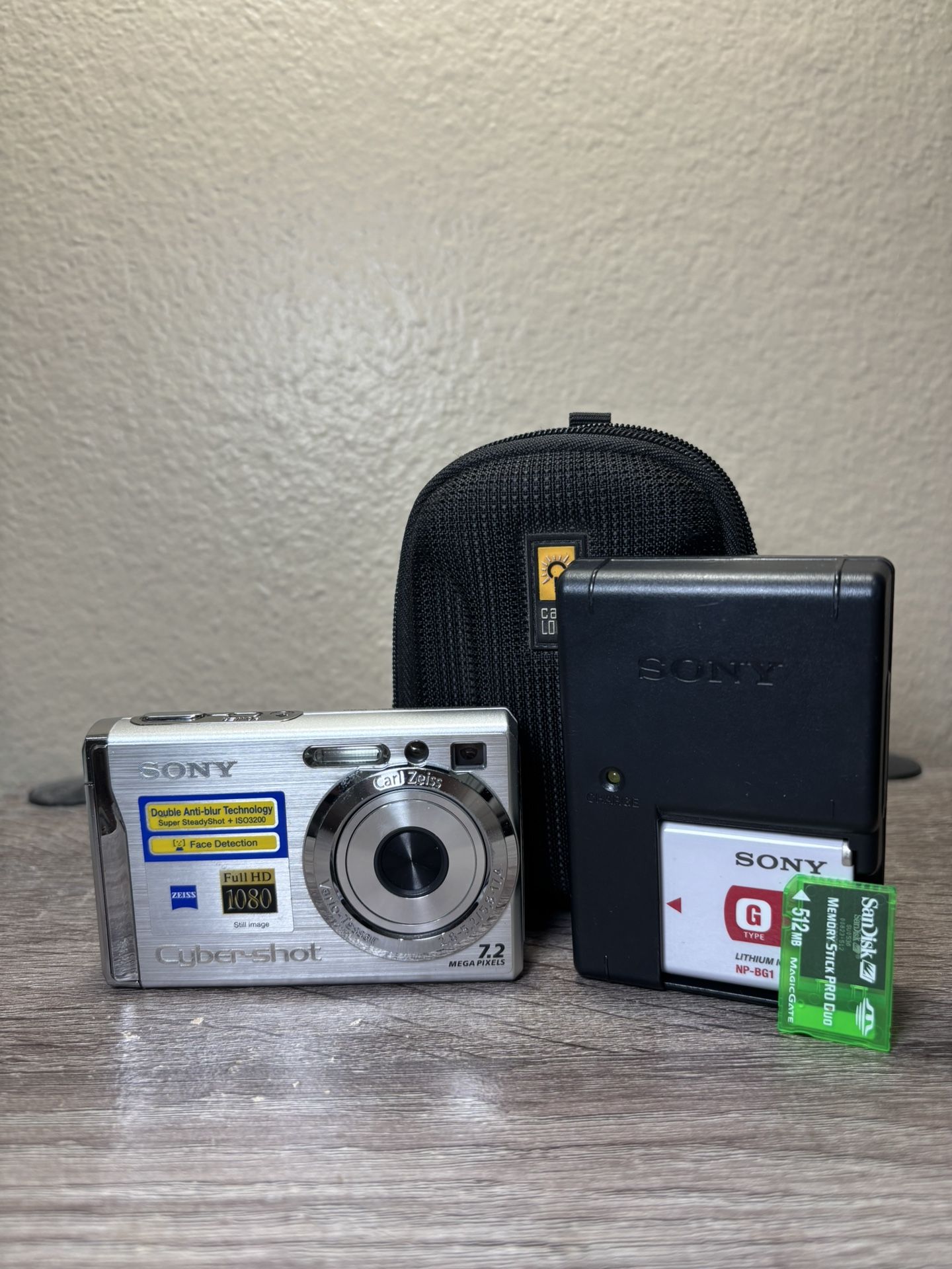 Sony Cybershot DSC-W80 7.2 MP Digital Camera