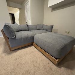 Sectional couch