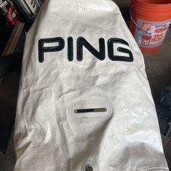 Ping 16” Rain Hood Cover White Staff Golf Bag 3 Snaps, 1 Slot & 1 Zip Pull