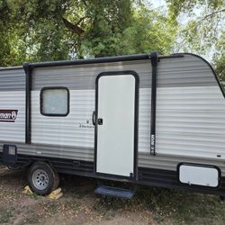 Coleman Camper Trailer 17B 