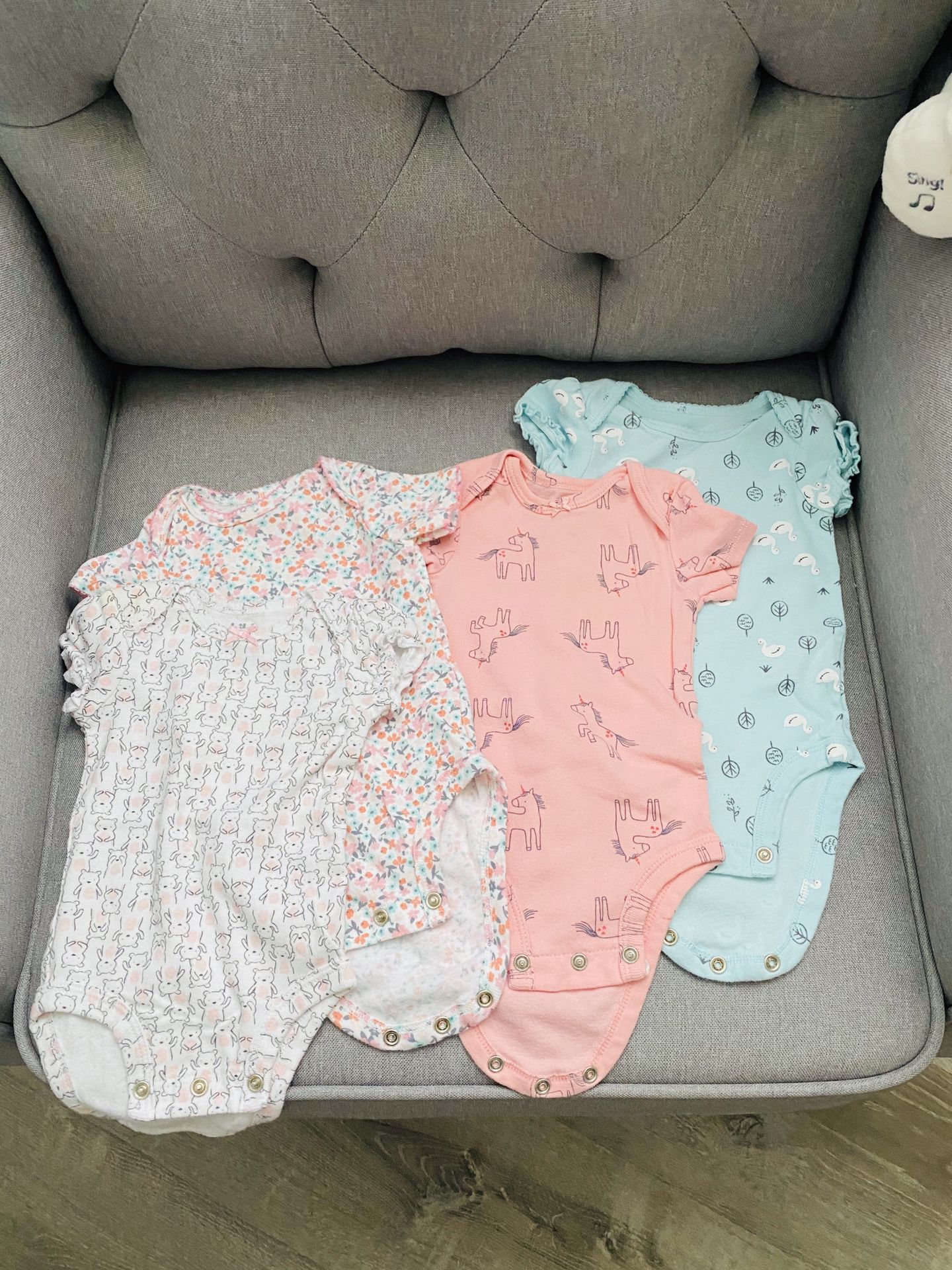 Baby clothes 3 months