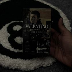 Uomo Valentino Cologne