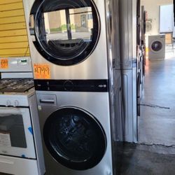 LG Studio WashTower Single Unit Front Load Washer 5.0 Cubic Feet Dryer 7.4 Cubic Feet