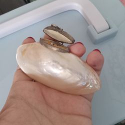 Mother Of Pearl Snuff Jar