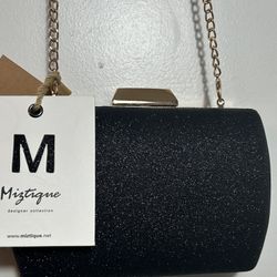 New women's purse. Crossbody.$20.