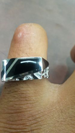14k white gold ring onyx 8.2 grams