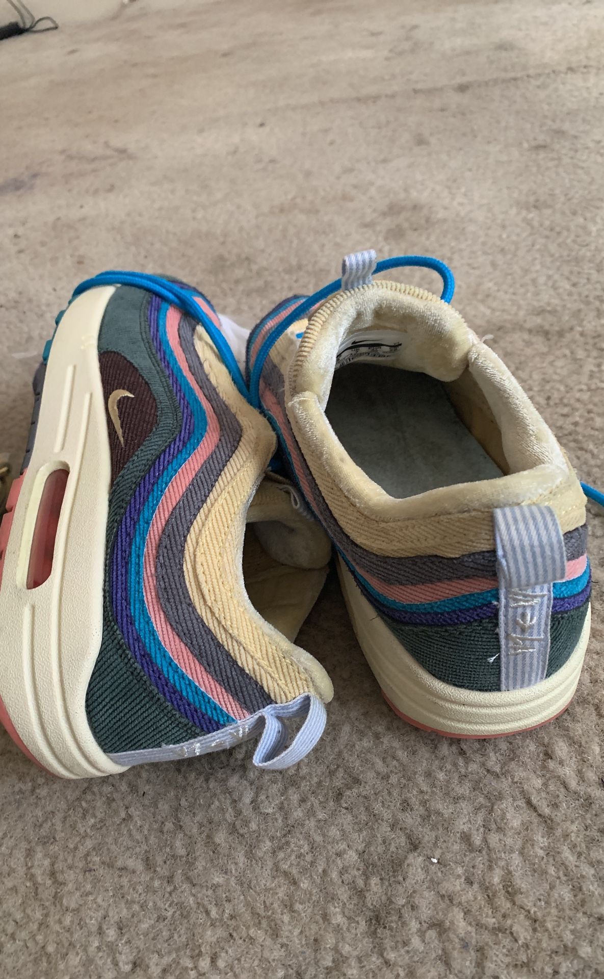 Nike Sean wotherspoon