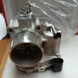 Throttle Body For Ford Fiesta Escape Fusion 1.6L