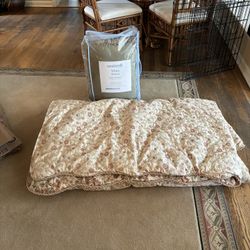 Comforter - King Size (Pillows, Drapes also available)