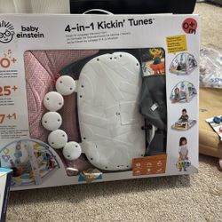 4 In 1 Kickin Tunes 