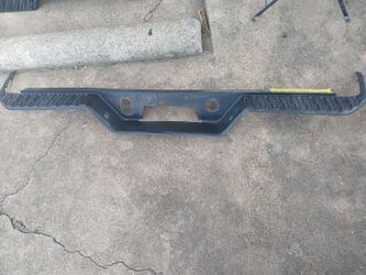 2019-20 GMC Sierra Back Bumper Molding