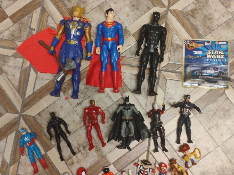 Toys -action Figures -