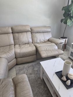 Leather recliner sofa
