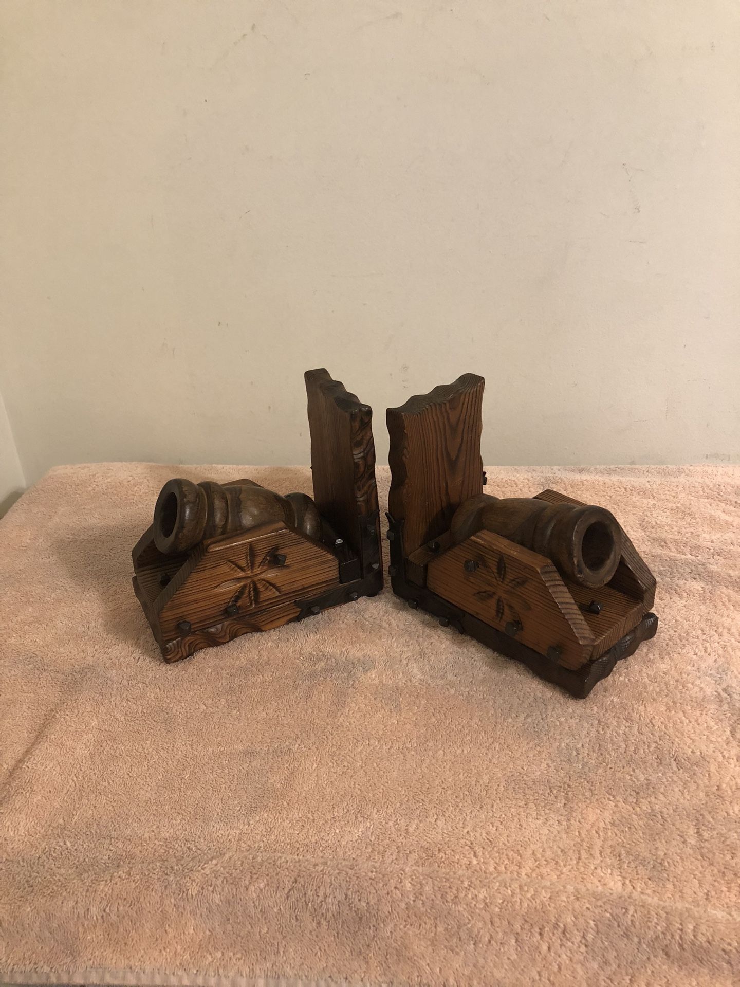 Vintage Pair Of Wood Canon Bookends #129 With Metal Detail Made In Spain