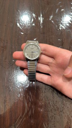 Sharp Unisex Watch Quartz