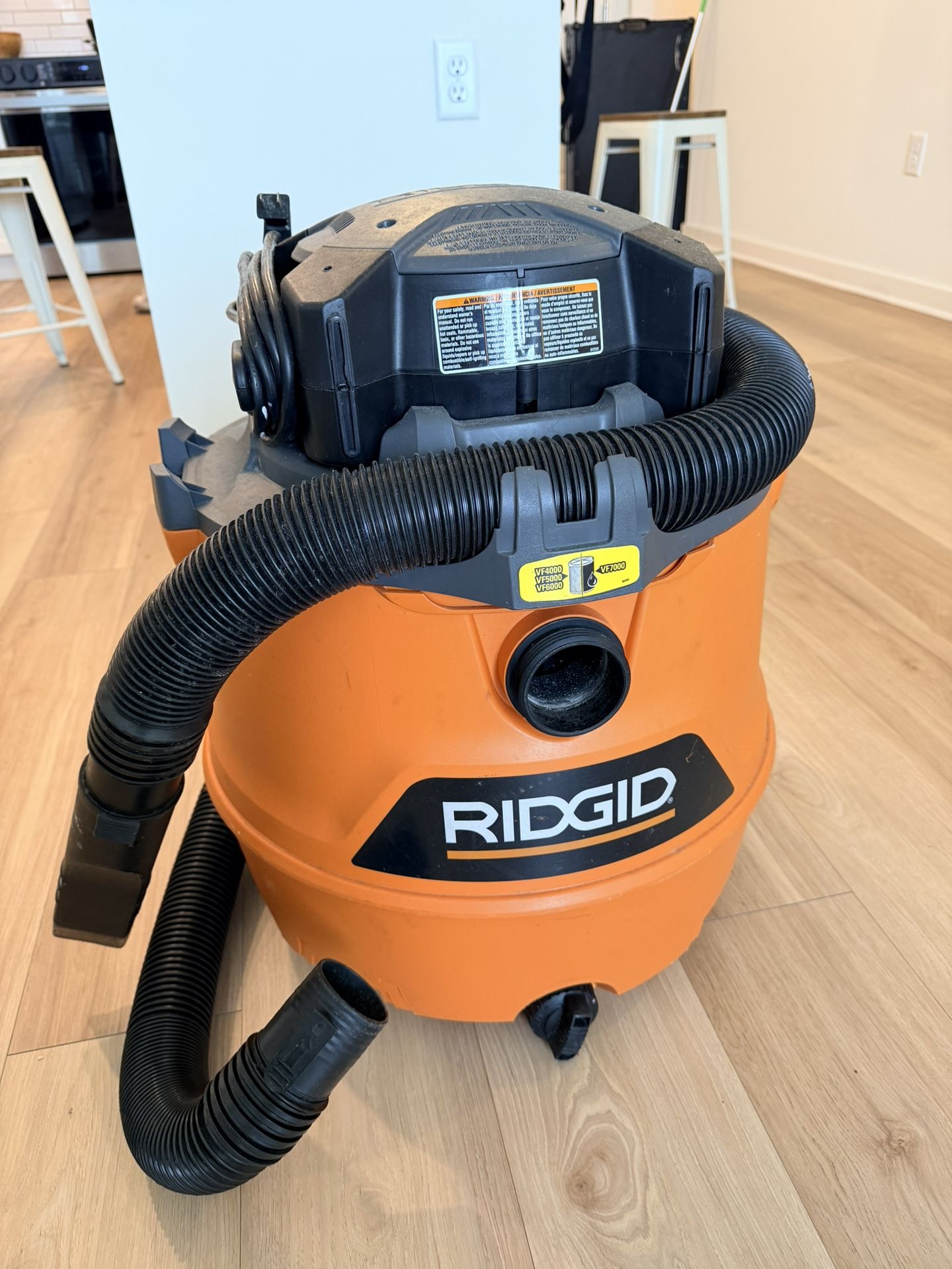 RIGID VACUUM
