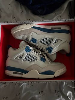 Jordan 4’s