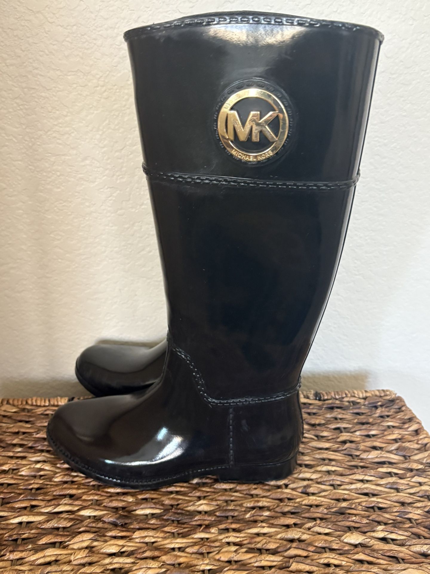 Michael Kors Ladies Black Rain Boots, Size 8