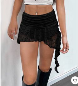 Pleated Asymmetrical Lace Layered  size S/M