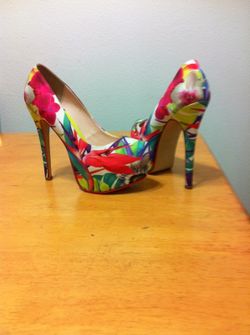 Andrea heels