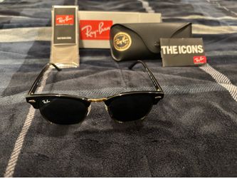 *New* Raybans Clubmaster