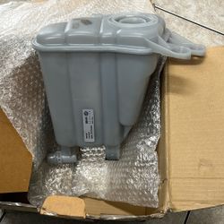 Audi Coolant Reservoir A4,A5,Q5,S4,S5,SQ5