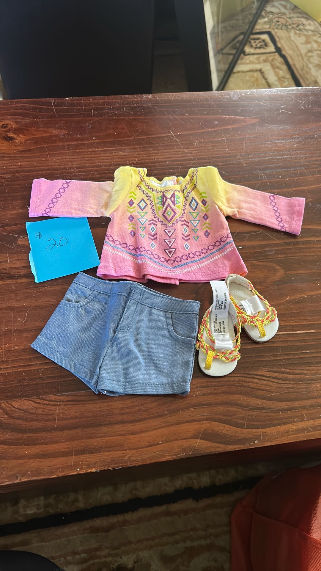 American girl Lea Bahia Outfit