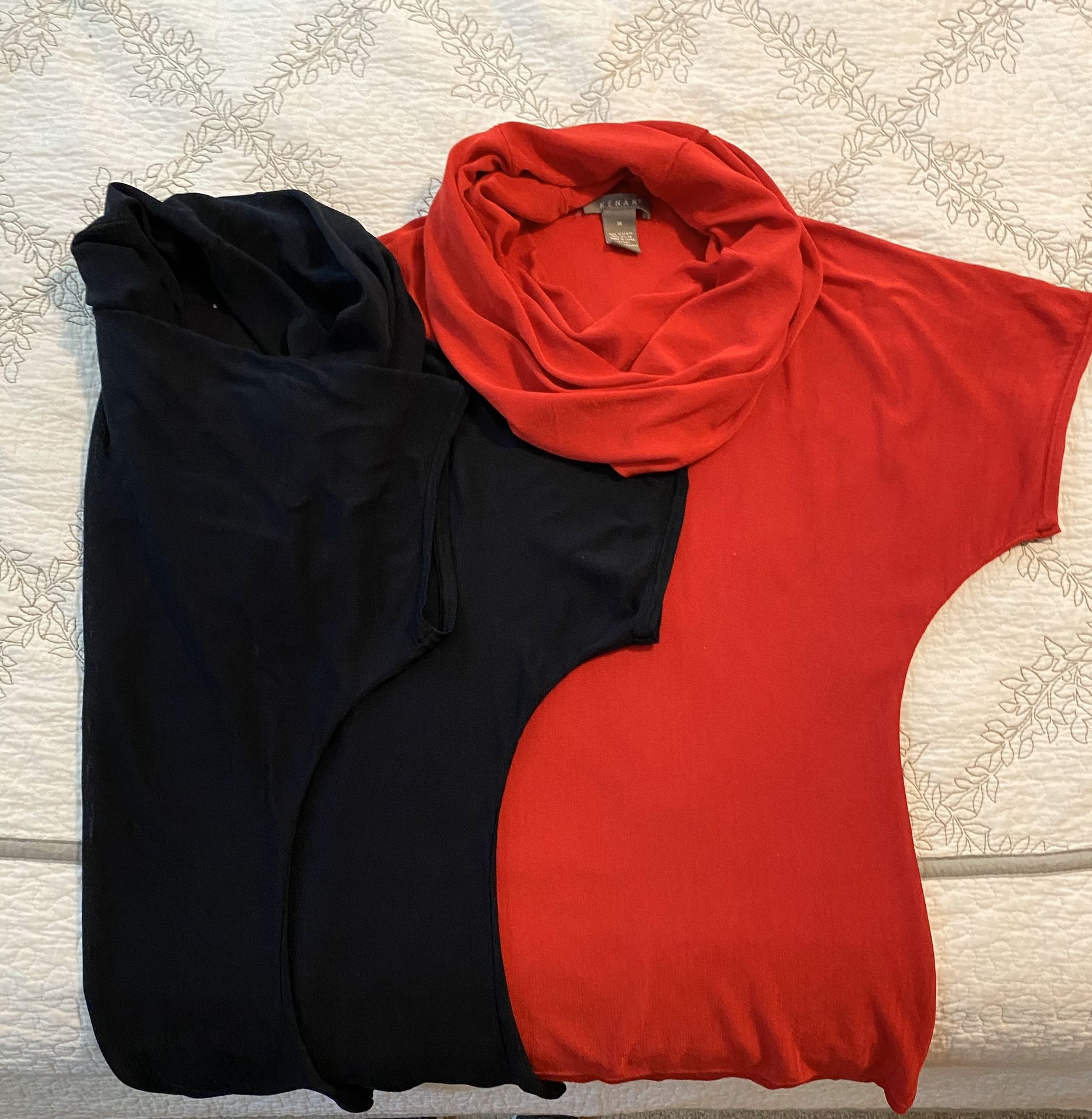 2 blouses (red and black), Kenar, size M. Perfect condition!