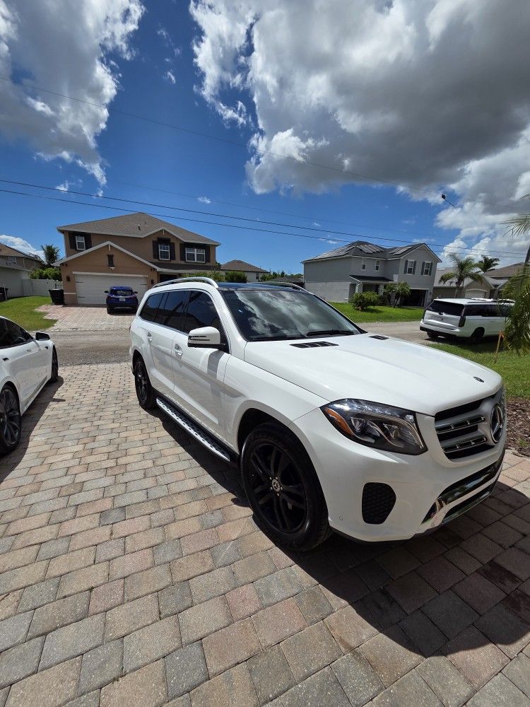 2018 Mercedes-Benz GLS-Class