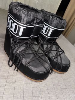 Moon Boot Classic Snow Boots Black