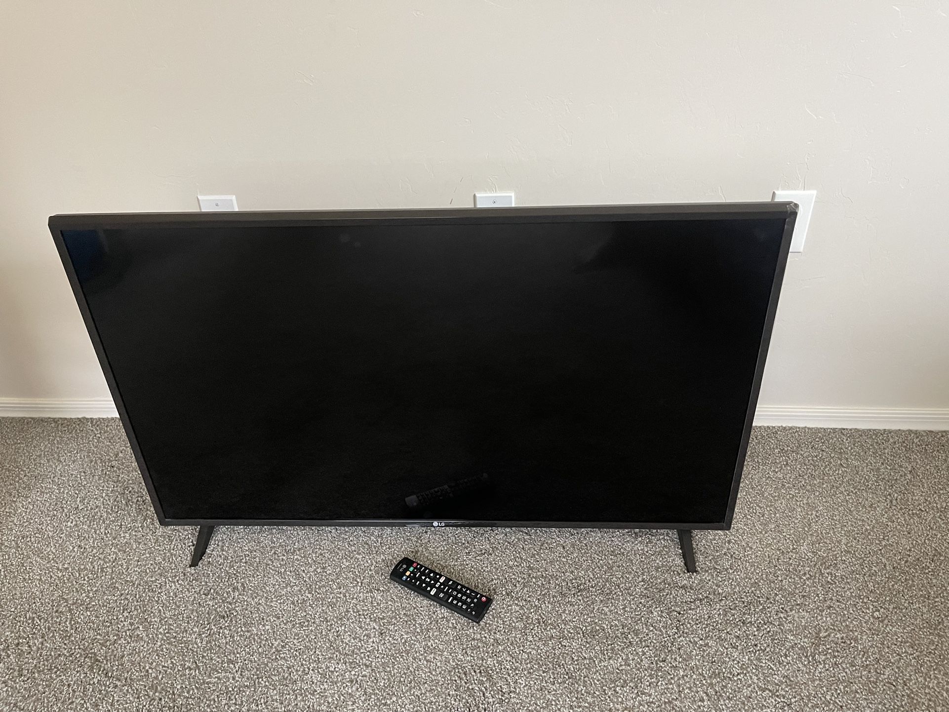 LG 43” 4k UHD TV w/ remote