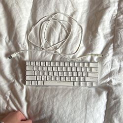 RK61 60% size mechanical gaming keyboard works great and in great condition 