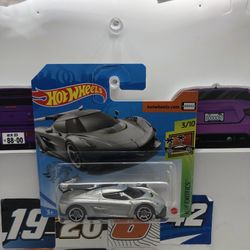 HOT WHEELS