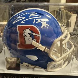 Pat Bryant Signed Denver Broncos Riddell Speed Alt Mini Helmet Beckett