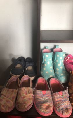 Girl shoes