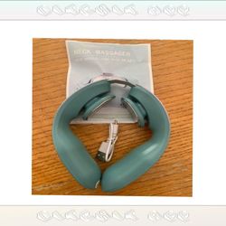 Expert Neck Massager - Ease Tension professor operation