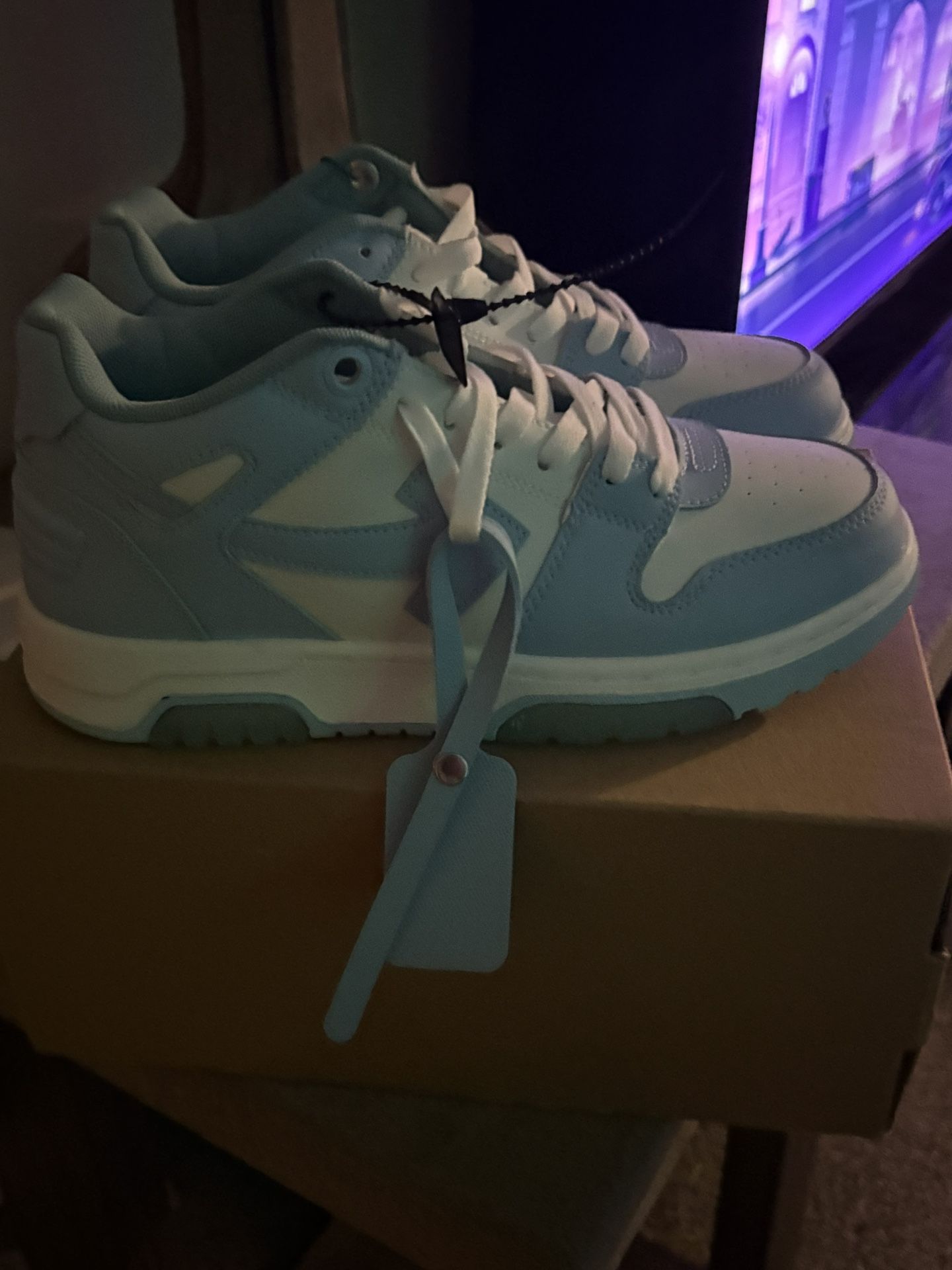Off White Out Of Office