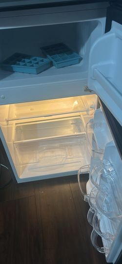 Queen Bed w mattress and fridge