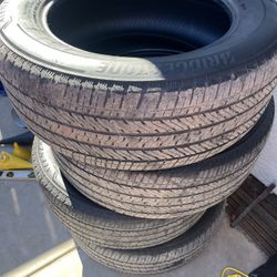 Tire Set 275/60/R20