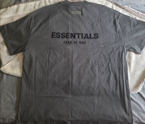 Essential t shirt