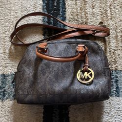 MICHAEL KORA SMALL HANDBAG