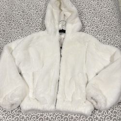 White hooded faux fur Teddy, jacket size medium