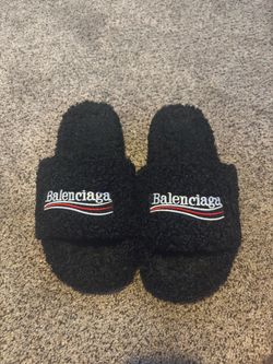 Balenciaga slides