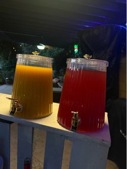 Drink dispensers