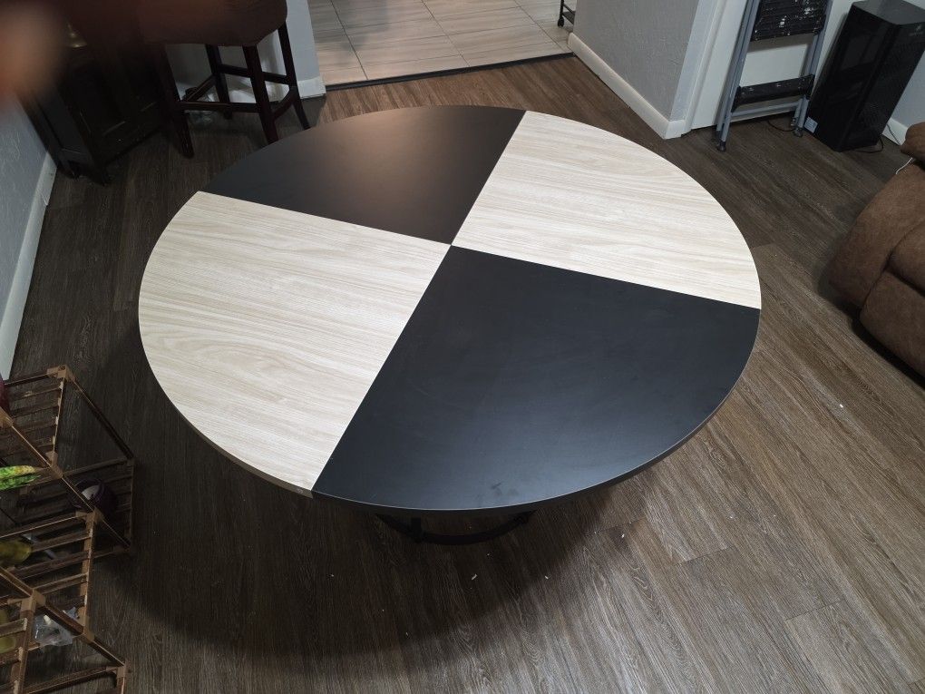 42" Round Table