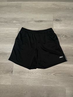 Vintage Reebok Men’s Black/White Basketball Mesh Shorts