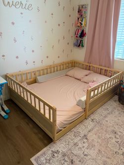 Full size floor bed