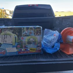 Little Tikes Jump And Splash 