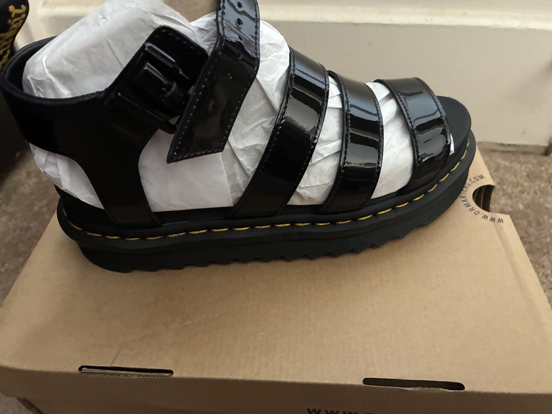 Dr. Martens Black patent leather Lamper style Blair’s in size 9