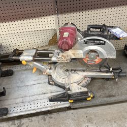 Compound Saw Chicago Electric 